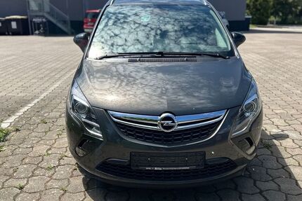 Opel Zafira 108.000 km 13.990 &euro; Celle 29221