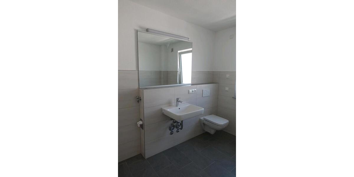 Einfamilienhaus Schlüchtern - 3 Zimmer, 92 m&sup2;, 965&euro; | Angebot:25943858