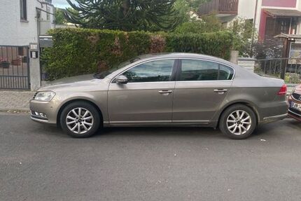 VW Passat 132.000 km 8.300 &euro; Dietzenbach 63128