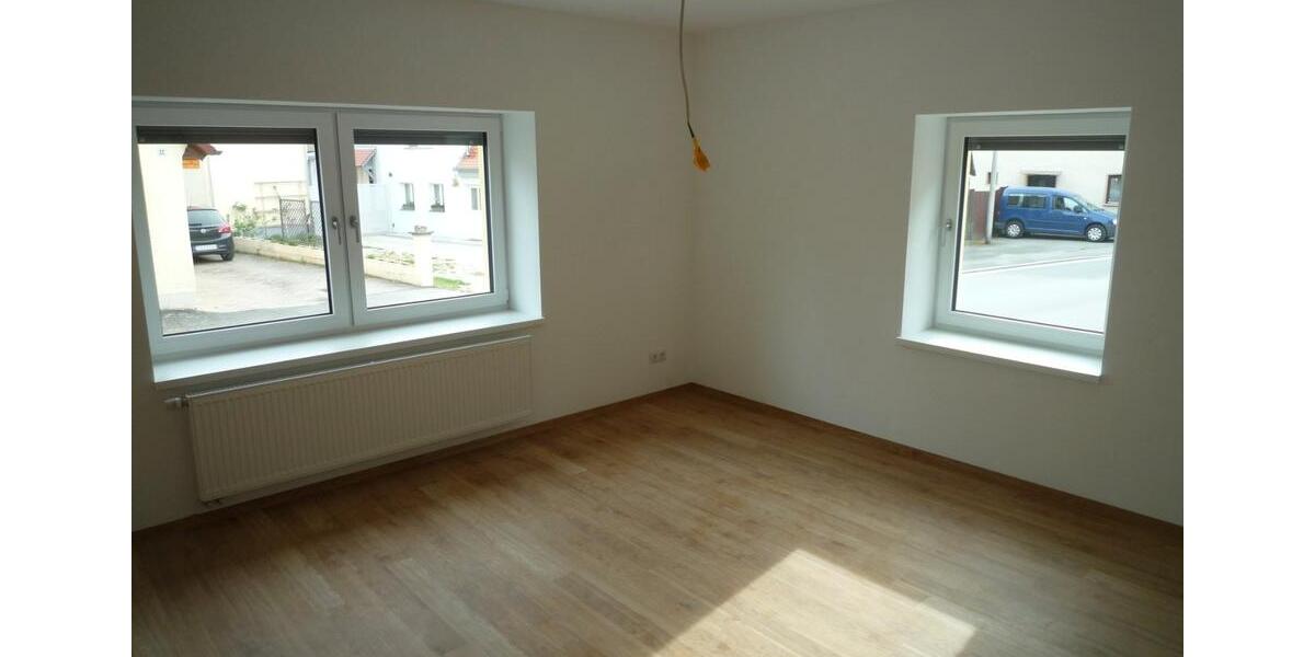 Etagenwohnung Eggolsheim - 3 Zimmer, 80 m&sup2;, 800&euro; | Angebot:26416859