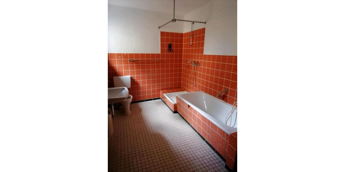 Reihenhaus Großalmerode - 5 Zimmer, 125 m&sup2;, 69.000&euro; | Angebot:26423704