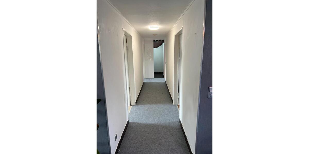 Dachgeschoßwohnung Bad Hersfeld - 4 Zimmer, 73 m&sup2;, 800&euro; | Angebot:25601052