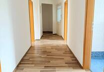 4-RaumWohnung mit Balkon, Tageslichtbad & Gästedusche