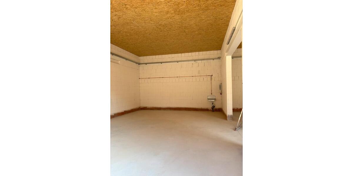 Gewerbeobjekt Volkmarsen - 700&euro; | Angebot:25843743