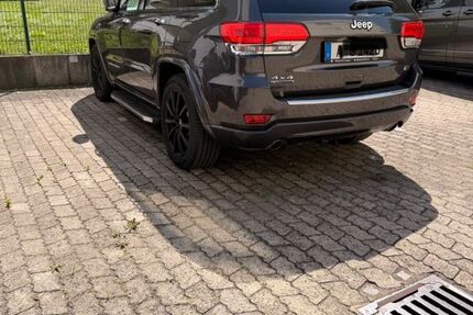 Jeep Grand Cherokee 207.000 km 18.000 &euro; Stadtbergen 86391
