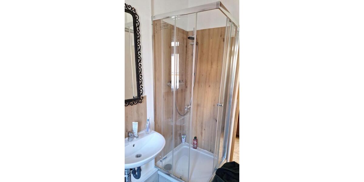 Etagenwohnung Eisenberg - 2 Zimmer, 55 m&sup2;, 450&euro; | Angebot:26536560