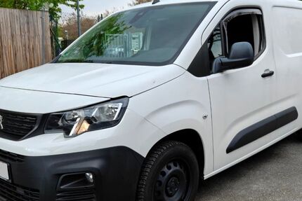 Peugeot Partner 79.296 km 10.900 &euro; Nürnberg 90439