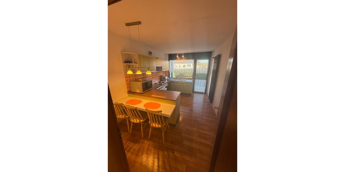 Villa Ingolstadt Münchener Straße - 3 Zimmer, 100 m&sup2;, 1.300&euro; | Angebot:26387920