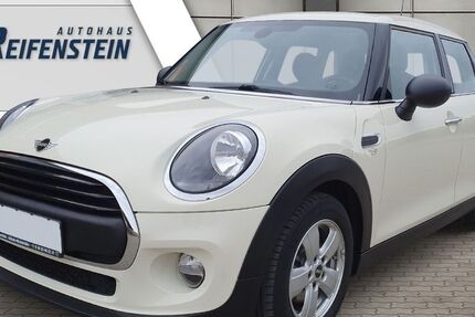 Mini ONE 44.337 km 14.890 € Kölleda-Kiebitzhöhe 99625