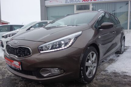 Kia ceed Sportswagon 159.000 km 6.890 &euro; Hof 95030