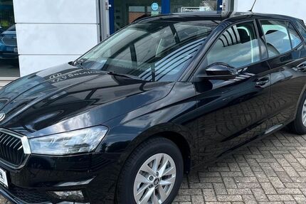 Skoda Fabia 2.000 km 22.490 € Brake / Unterweser 26919