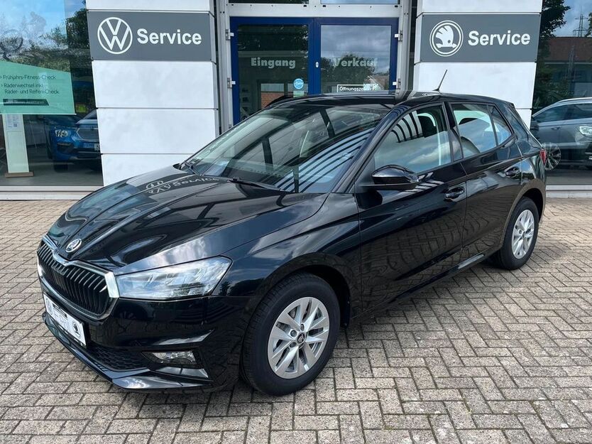Skoda Fabia 2.000 km 22.490 € Brake / Unterweser 26919