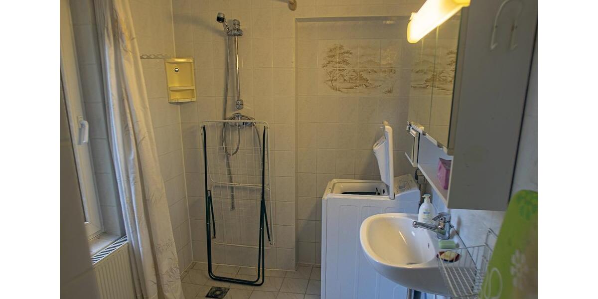 Erdgeschoßwohnung Rostock Alt Bartelsdorf - 4 Zimmer, 105 m&sup2;, 975&euro; | Angebot:25523058