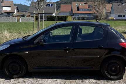 Peugeot 206 150.000 km 1.999 &euro; Baiersbronn 72270