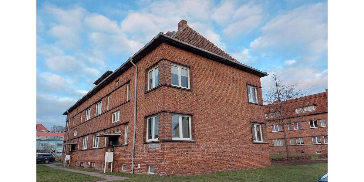 Etagenwohnung Güstrow - 2 Zimmer, 43 m&sup2;, 560&euro; | Angebot:26404680