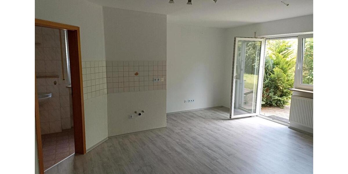 Etagenwohnung Hildburghausen - 1 Zimmer, 34 m&sup2;, 280&euro; | Angebot:26536275