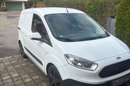 Ford Transit Courier 107.000 km 7.199 € Waldburg 88289