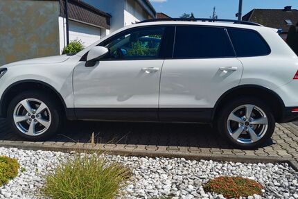 VW Touareg 288.000 km 13.700 &euro; Bobenheim-Roxheim 67240