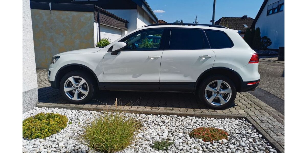 VW Touareg 288.000 km 13.700 &euro; Bobenheim-Roxheim 67240
