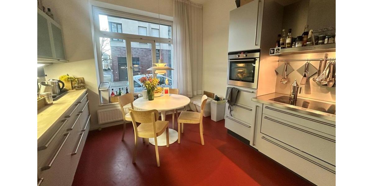 Maisonettenwohnung Aachen Aachen-Mitte - 4 Zimmer, 154 m&sup2;, 1.390&euro; | Angebot:25025274