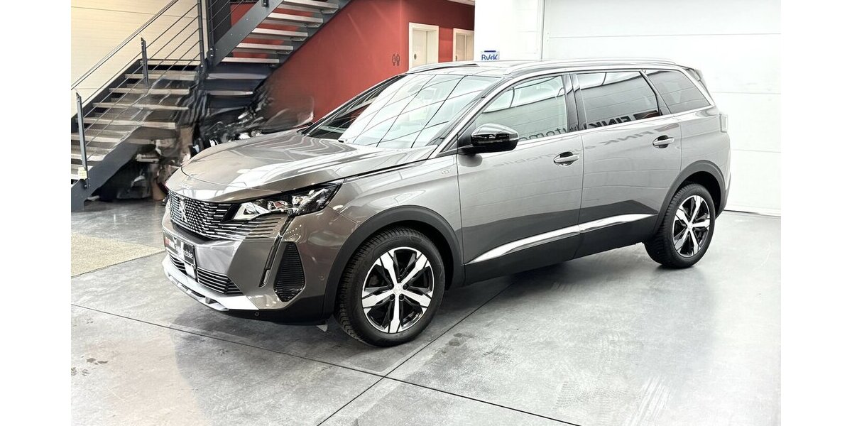 Peugeot 5008 GT 180 Blue HDi EAT8 1.Hand Nachtsicht 31.700 km 32.985 &euro; Lich 35423