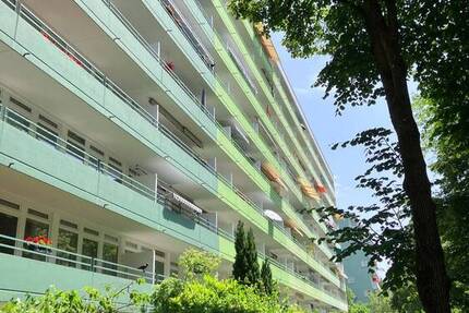 Wohnung München Bogenhausen - 4 Zimmer, 89 m&sup2;, 1.850&euro; | Angebot:26878989