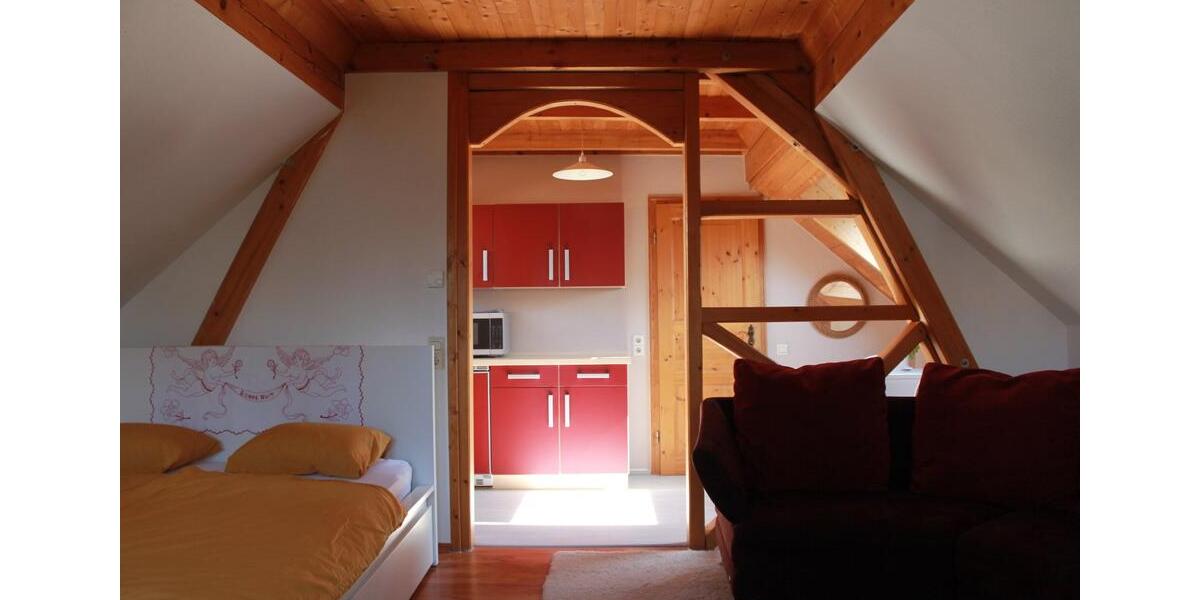 Dachgeschoßwohnung Bad Saulgau - 2 Zimmer, 40 m&sup2;, 500&euro; | Angebot:26241683