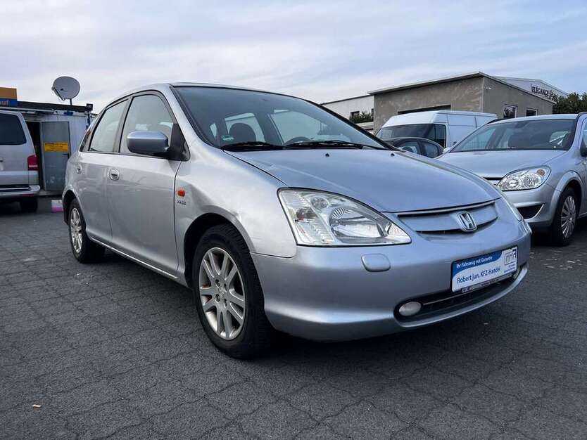 Honda Civic 148.500 km 3.300 € Butzbach 35510