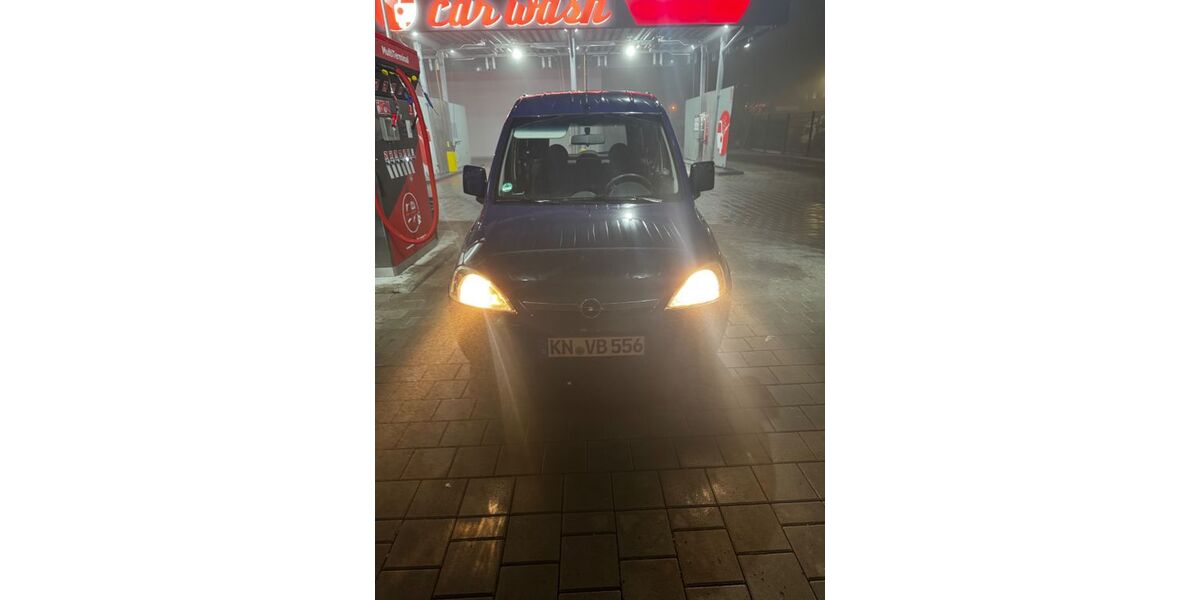 Opel Combo 250.333 km 2.699 &euro; Rielasingen 78239
