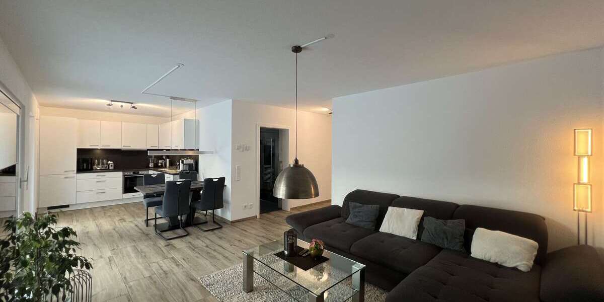 Etagenwohnung Schramberg-Sulgen Sulgen - 3 Zimmer, 92 m&sup2;, 369.000&euro; | Angebot:24780949