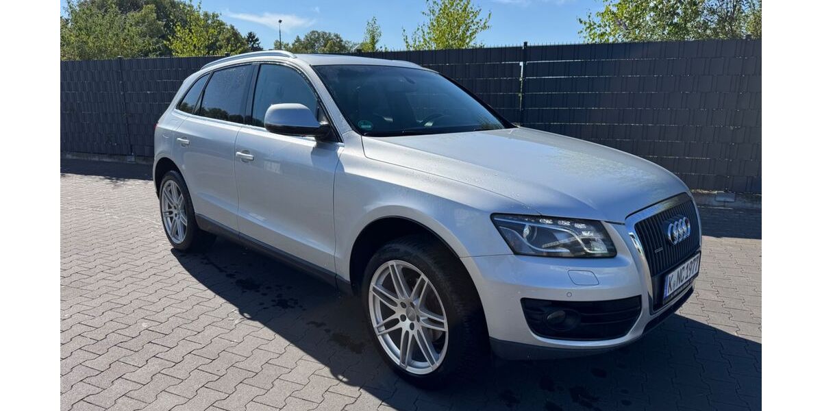 Audi Q5 203.500 km 11.999 &euro; Köln 50767