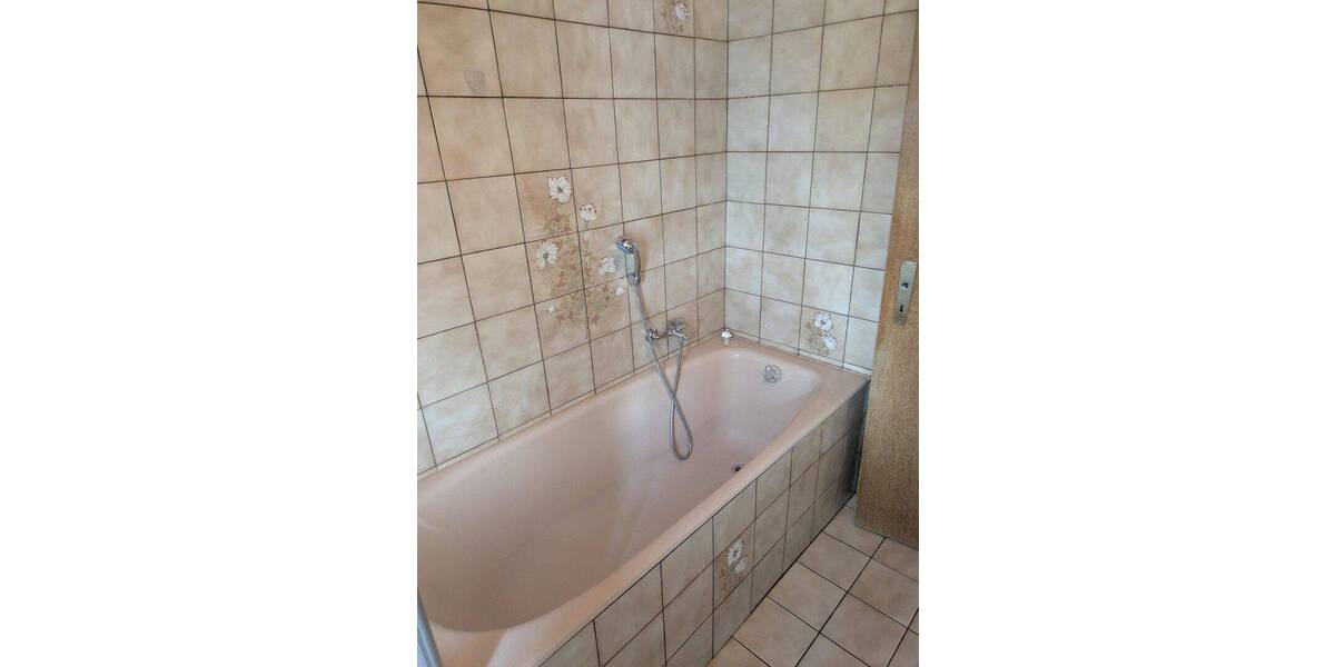 Etagenwohnung Markt Erlbach Mosbach - 4 Zimmer, 100 m&sup2;, 790&euro; | Angebot:26116037