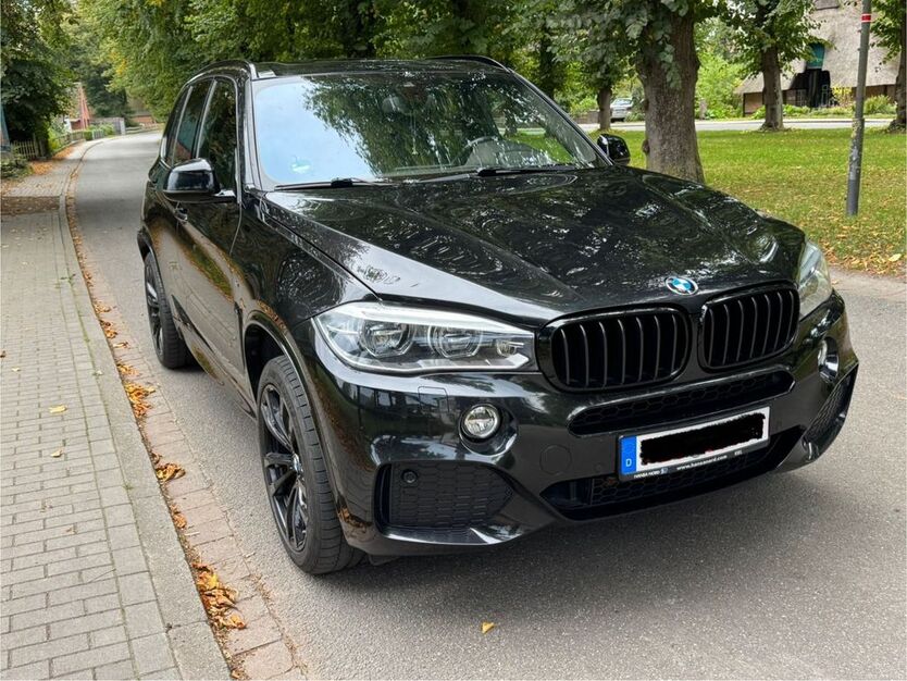 BMW X5 139.000 km 41.000 € Barsbek 24217