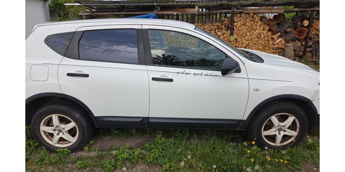 Nissan Qashqai 96.000 km 8.000 &euro; Erfurt 99085