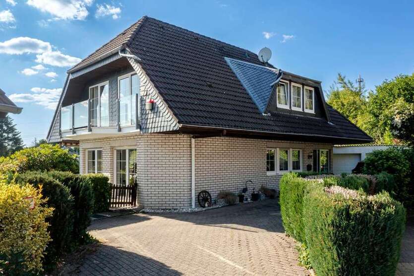 Haus zum Kaufen in Wuppertal 689.000 € 210 m²