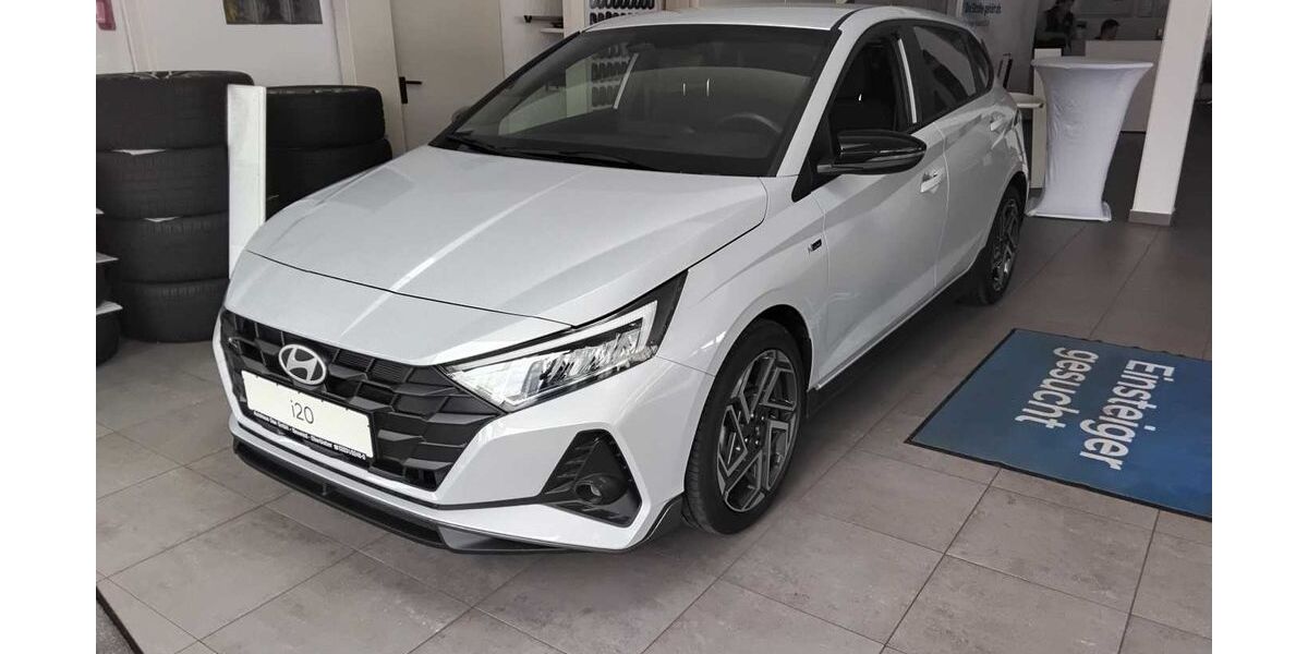 Hyundai i20 16.498 km 17.990 &euro; Neuwied 56566