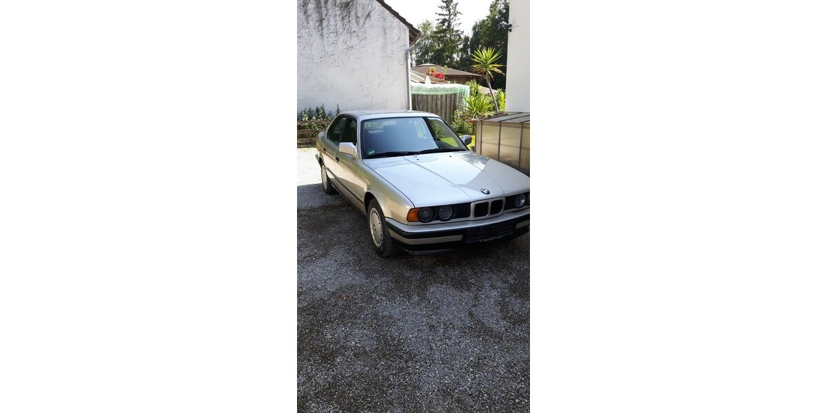 BMW 520i e34 Limosine 250.000 km 2.900 &euro; Mittelstetten 82293
