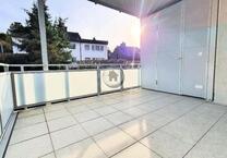 !!! ImmoPoint !!! 2023 komplett RENOVIERT - SÜD LOGGIA - 2 Stellplätze - zwischen Letmathe und Elsey (IP 3 K 84 WE 6)