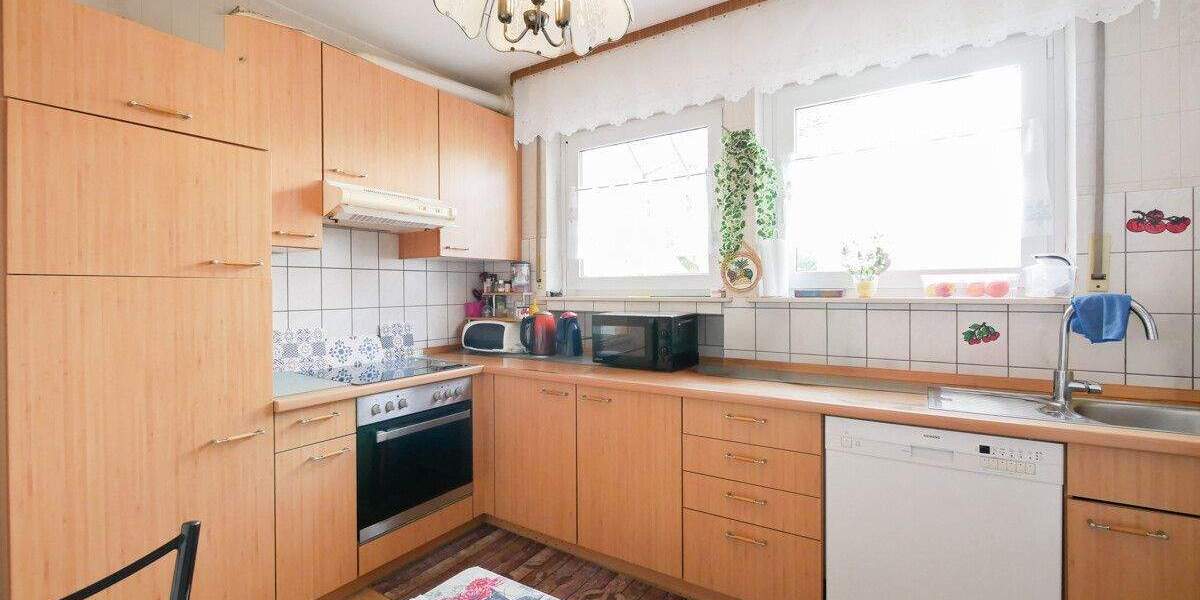 Reihenmittelhaus Paderborn Kernstadt - 6 Zimmer, 154 m&sup2;, 449.000&euro; | Angebot:24700186