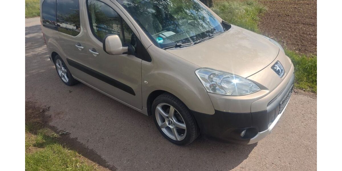 Peugeot Partner 153.000 km 3.999 &euro; Nagold 72202