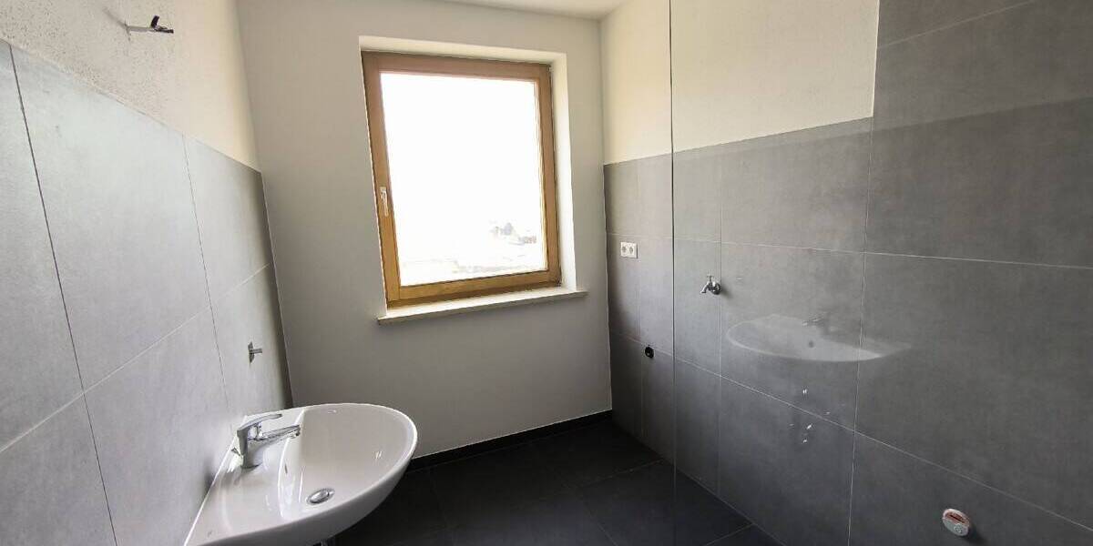 Etagenwohnung Regen - 4 Zimmer, 85 m&sup2;, 165.000&euro; | Angebot:25928310