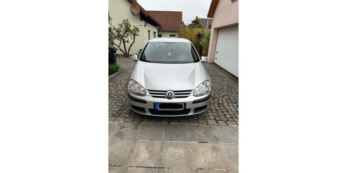 VW Golf 109.710 km 4.400 &euro; Dresden 01139