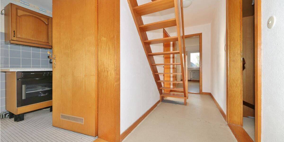 Mehrfamilienhaus, Wohnhaus Zetel Neuenburg - 6 Zimmer, 135 m&sup2;, 295.000&euro; | Angebot:26825651