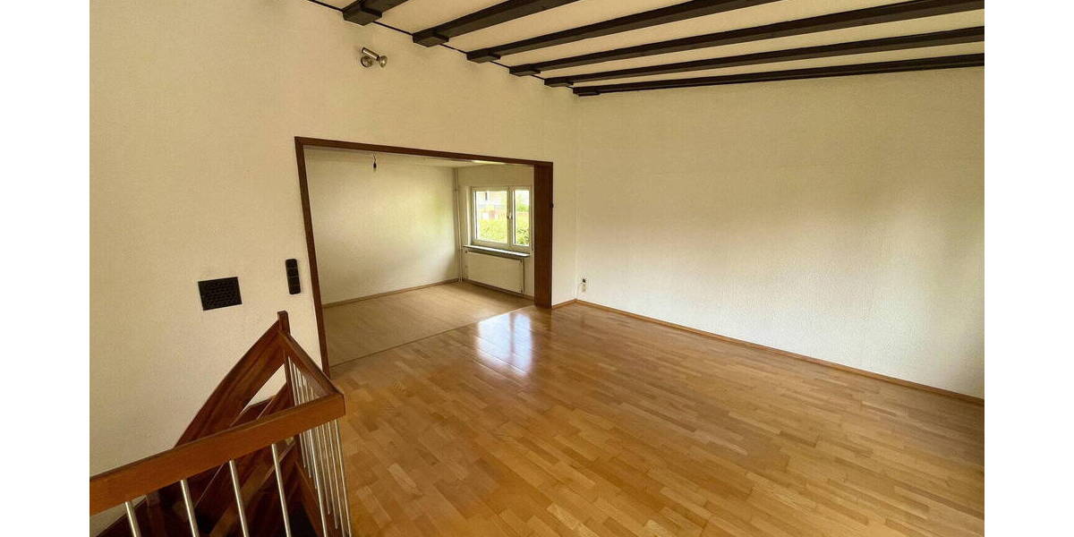 Einfamilienhaus Dreieich Götzenhain - 1 Zimmer, 175 m&sup2;, 850.000&euro; | Angebot:26065021
