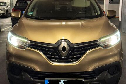 Renault Kadjar 151.000 km 8.600 &euro; Rüsselsheim am Main 65428