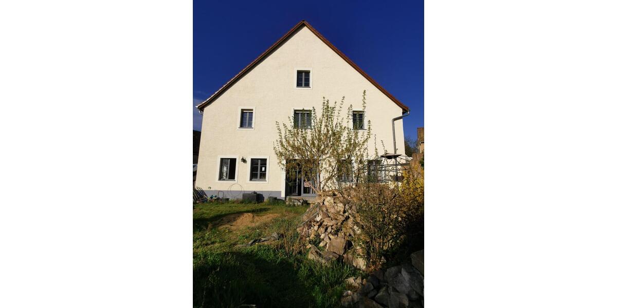 Doppelhaushälfte Borna - 6 Zimmer, 156 m&sup2;, 1.500&euro; | Angebot:20686570