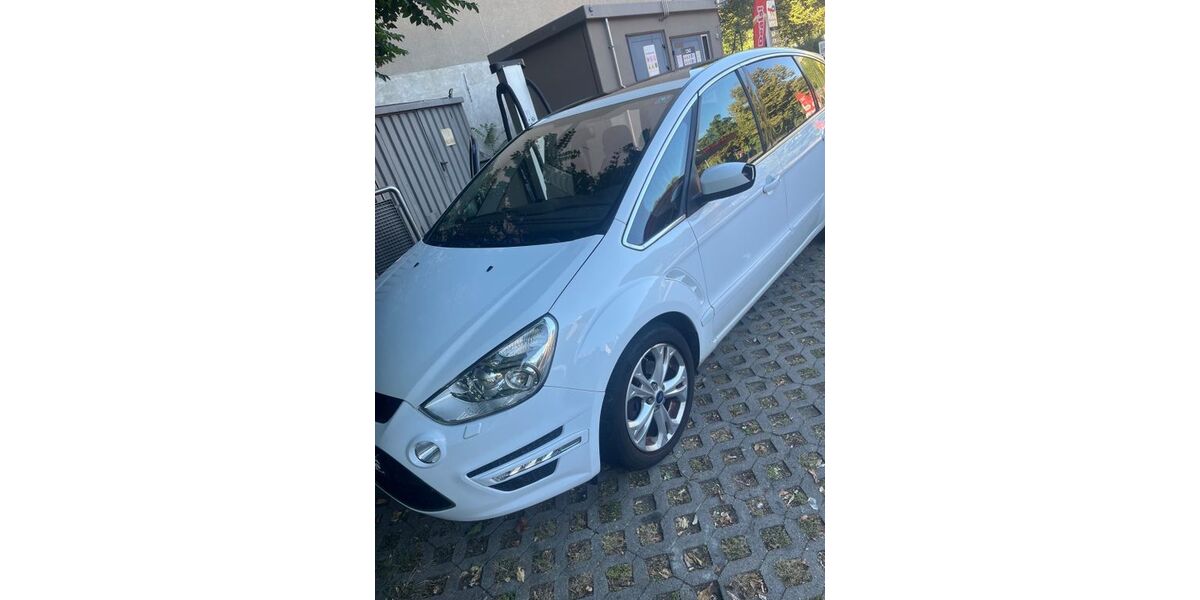 Ford S-Max 260.000 km 5.500 &euro; Berlin 10967