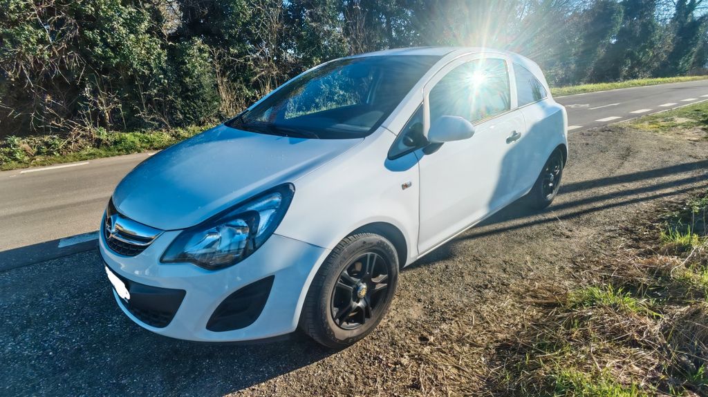 Opel Corsa 174.000 km 3.600 &euro; Stolberg 52224