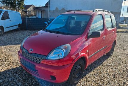 Toyota Yaris 284.200 km 2.190 &euro; Rüdersdorf OT Tasdorf 15562