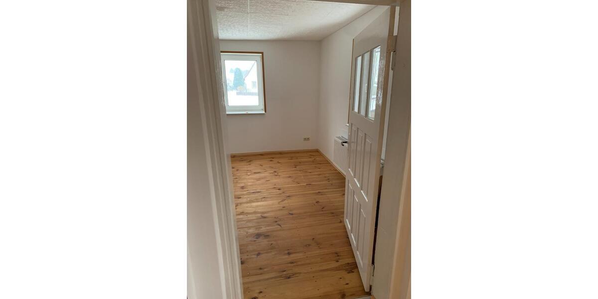 Einfamilienhaus Bad Freienwalde (Oder) - 2.5 Zimmer, 70 m&sup2;, 679&euro; | Angebot:24955865